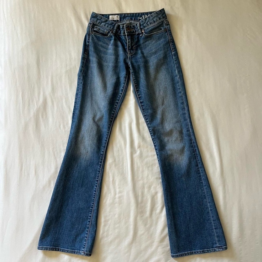 Medium Washed Denim Blue “perfect boot” Gap Jeans